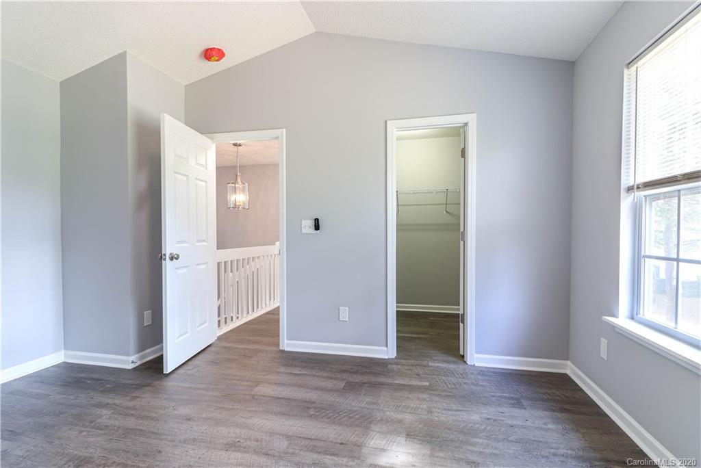 5151 Ficus Tree Lane Charlotte, NC 28215 - Photo 24 of 32