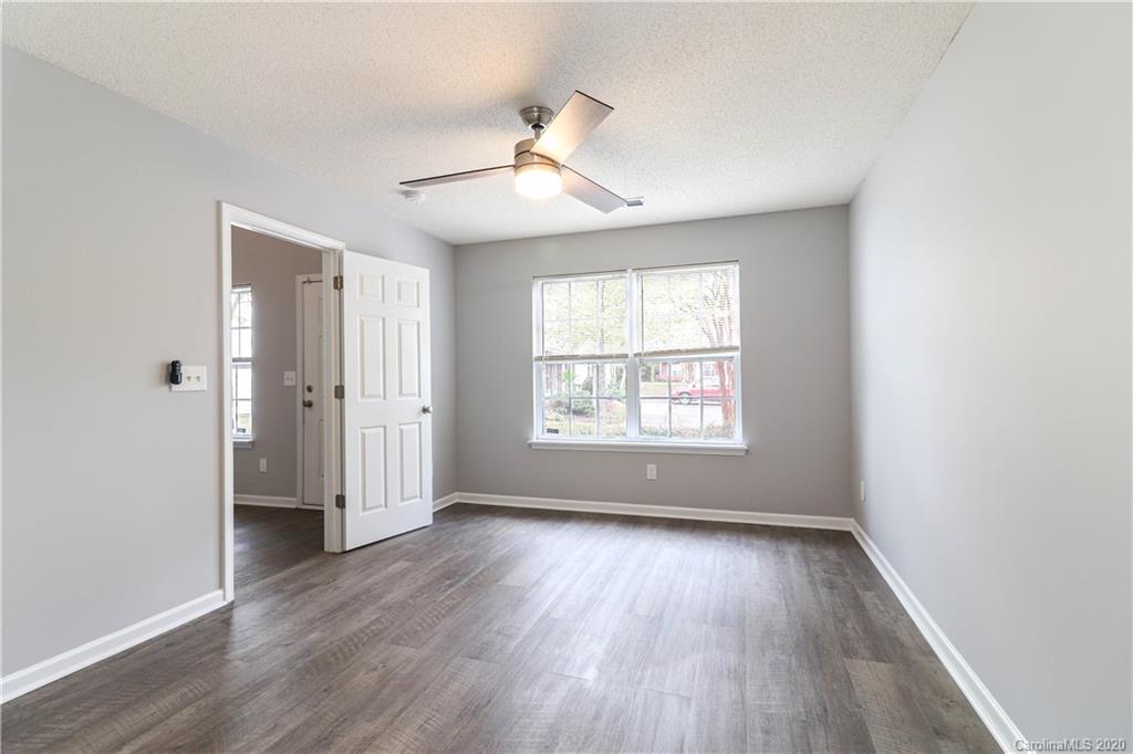 5151 Ficus Tree Lane Charlotte, NC 28215 - Photo 6 of 32