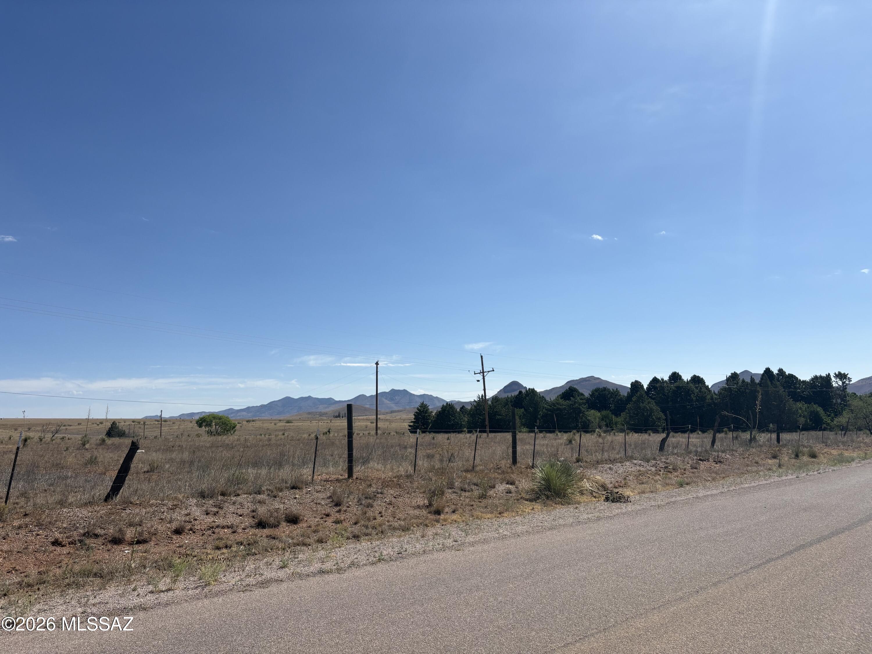 4 Lower Elgin Road Elgin, AZ 85611 - Photo 6 of 16
