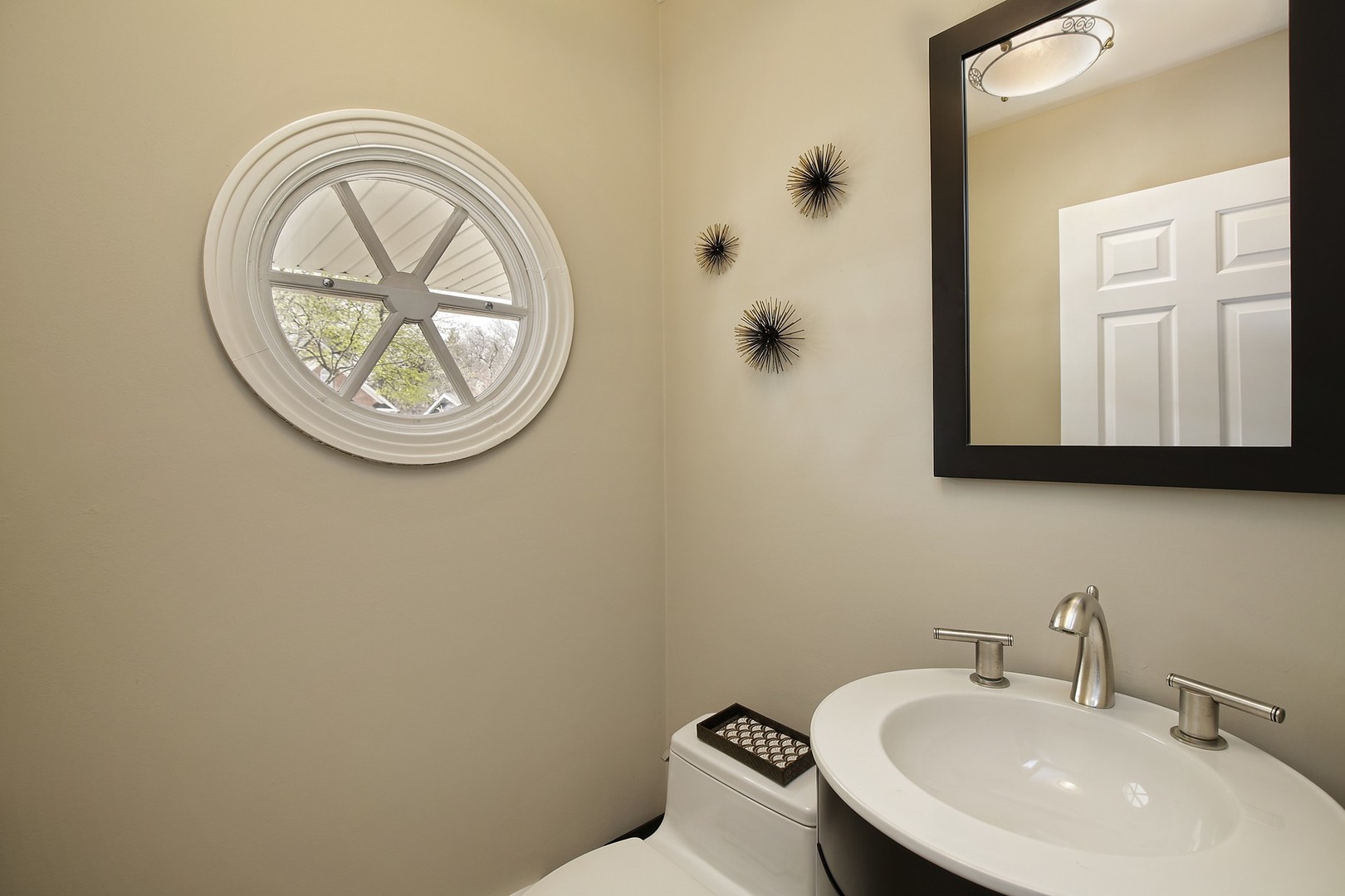 2806 Shannon Road Northbrook, IL 60062 - Photo 11 of 27