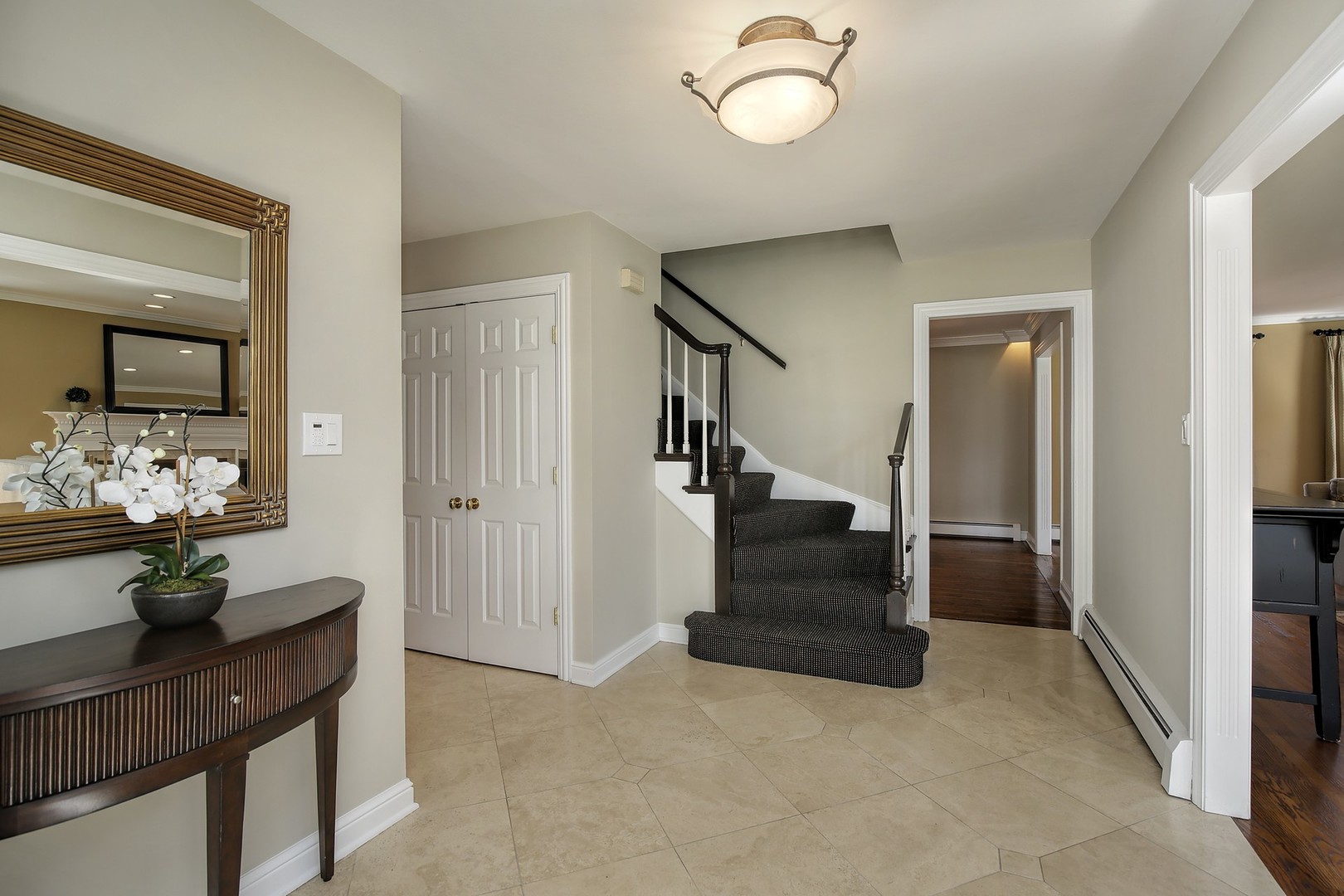 2806 Shannon Road Northbrook, IL 60062 - Photo 3 of 27