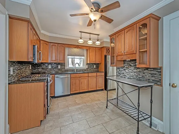$590,000 | 2515 Alydar Drive, Wexford, PA 15090