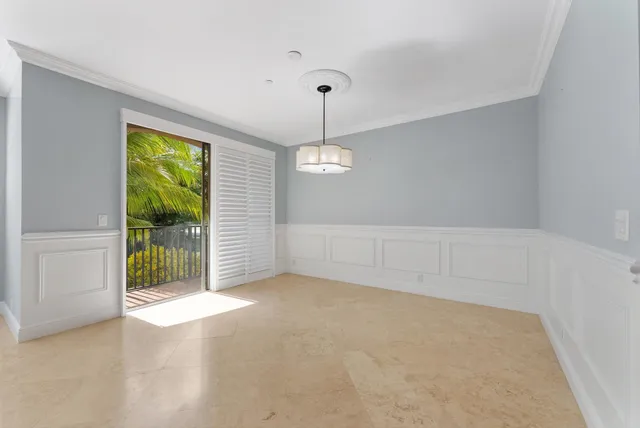 $975,000 | 604 Northeast Francesca Lane, Boca Raton, FL 33487