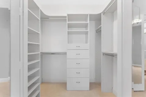 $975,000 | 604 Northeast Francesca Lane, Boca Raton, FL 33487