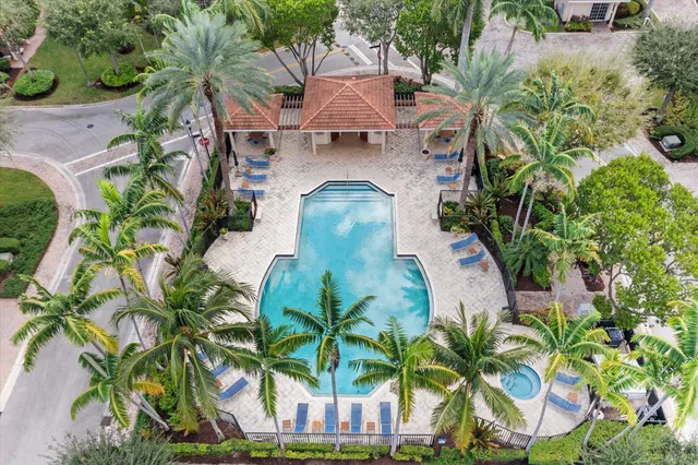 $975,000 | 604 Northeast Francesca Lane, Boca Raton, FL 33487