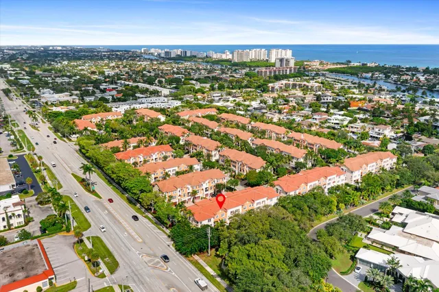 $975,000 | 604 Northeast Francesca Lane, Boca Raton, FL 33487