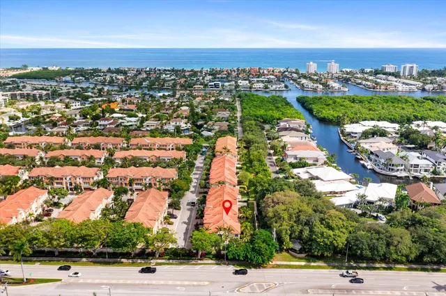 $975,000 | 604 Northeast Francesca Lane, Boca Raton, FL 33487