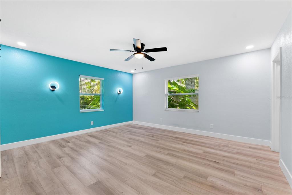 8231 31st Terrace North St. Petersburg, FL 33710 - Photo 24 of 55 a view of room with window and ceiling fan