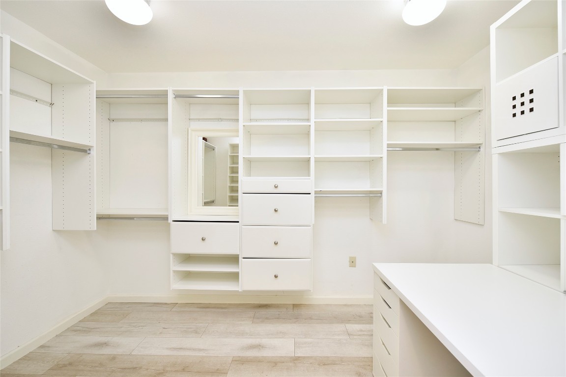 3203 East Rangecrest Place Sugar Land, TX 77479 - Photo 27 of 36 a view of cabinets