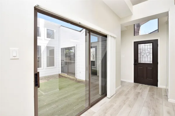 $2,500 | 3203 East Rangecrest Place, Sugar Land, TX 77479