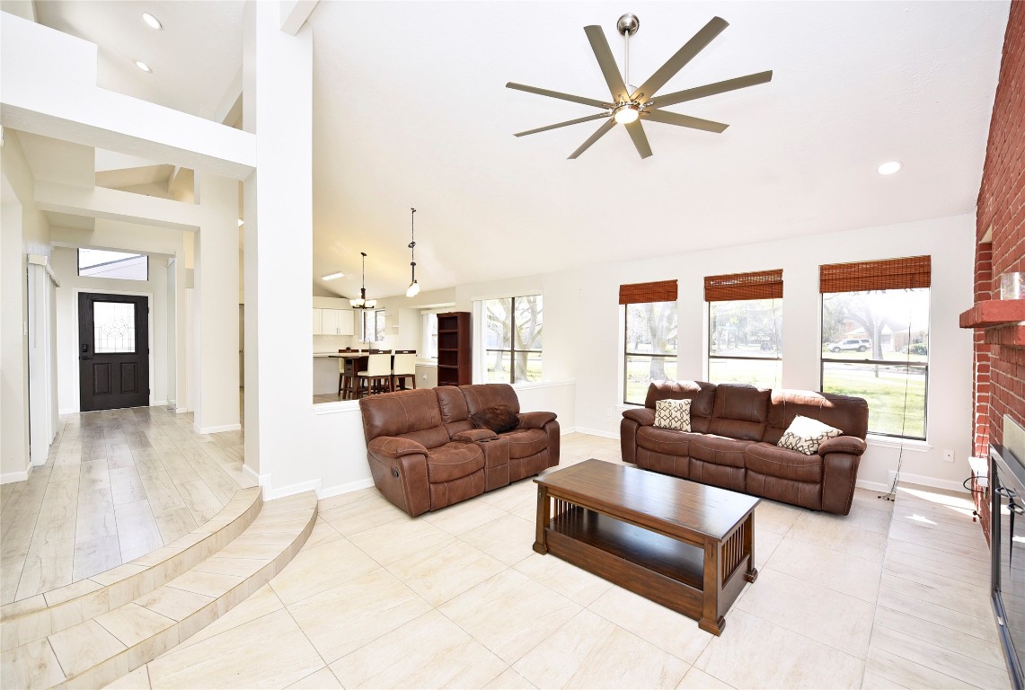 3203 East Rangecrest Place Sugar Land, TX 77479 - Photo 9 of 36 a living room with furniture and a large window