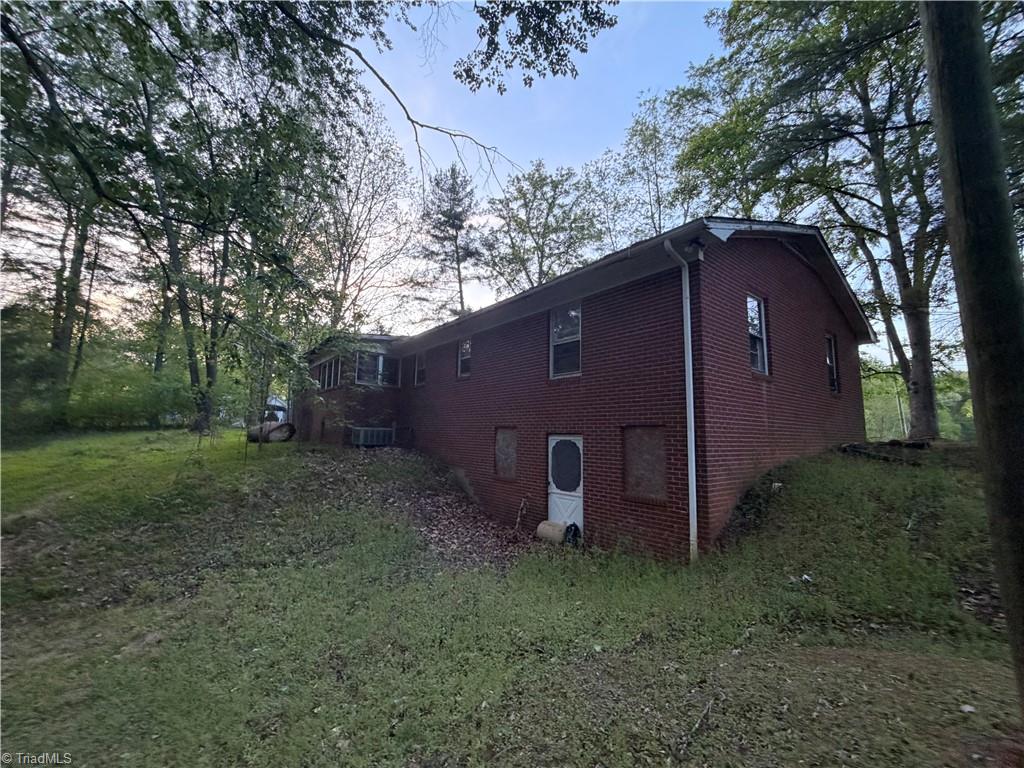 1519 Pipers Gap Road Mount Airy, NC 27030 - Photo 20 of 28