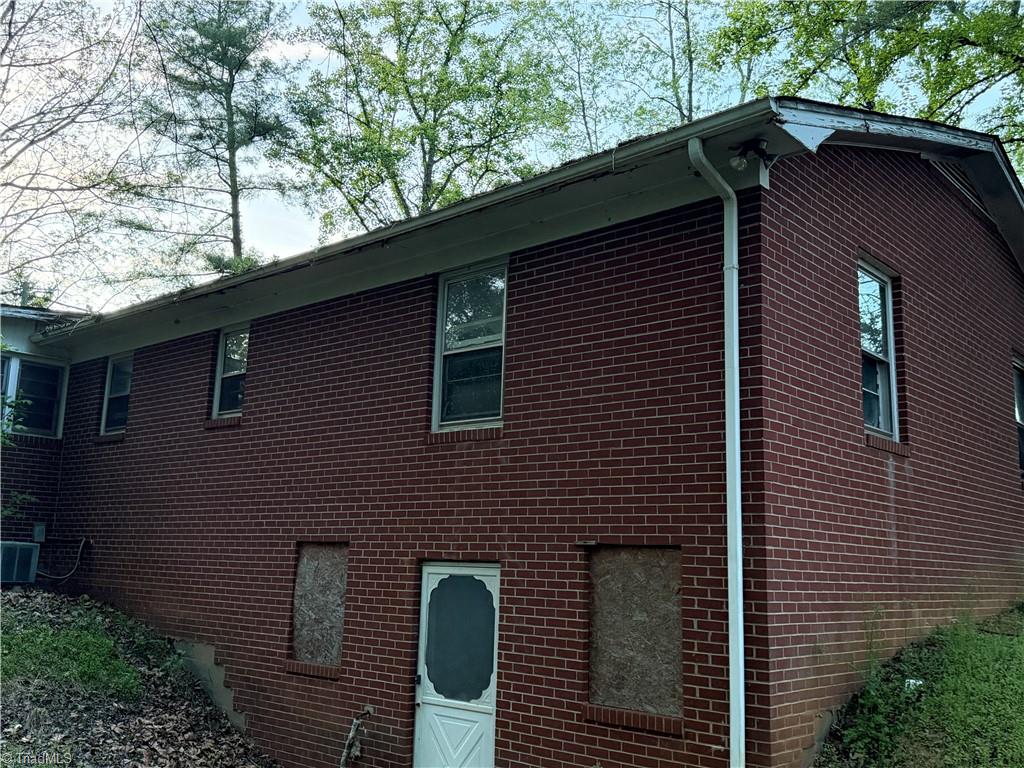 1519 Pipers Gap Road Mount Airy, NC 27030 - Photo 22 of 28