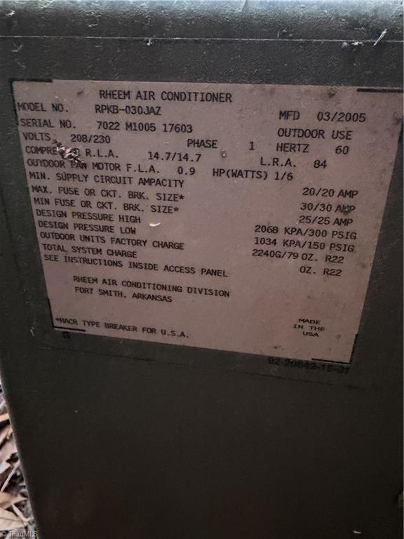 1519 Pipers Gap Road Mount Airy, NC 27030 - Photo 4 of 28