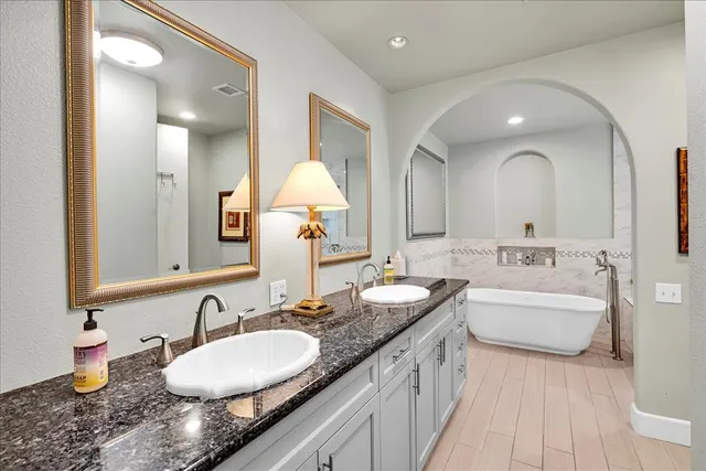 $999,000 | 77955 Lago Drive, La Quinta, CA 92253