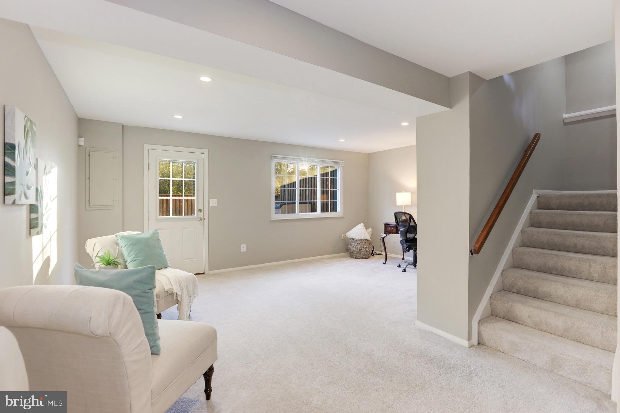 1672 Barnstead Drive Reston, VA 20194 - Photo 38 of 57 Gallery Image 38