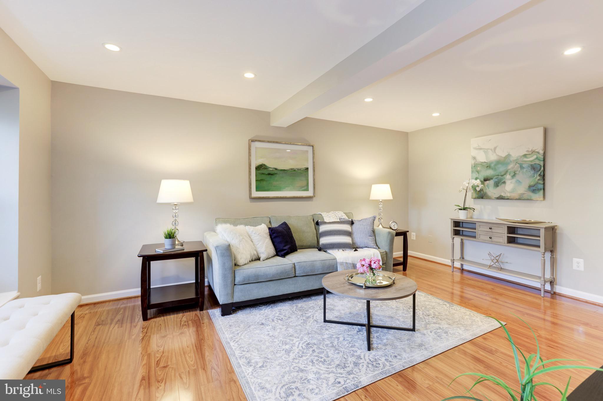 1672 Barnstead Drive Reston, VA 20194 - Photo 5 of 57 Gallery Image 5