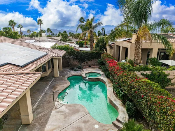 $879,900 | 13 Hillcrest Drive, Palm Desert, CA 92260