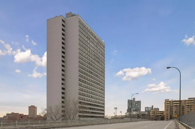 $210,000 | 1920 South 1st Street, Unit 2306, Minneapolis, MN 55454