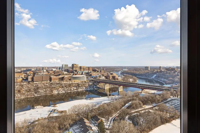 $210,000 | 1920 South 1st Street, Unit 2306, Minneapolis, MN 55454