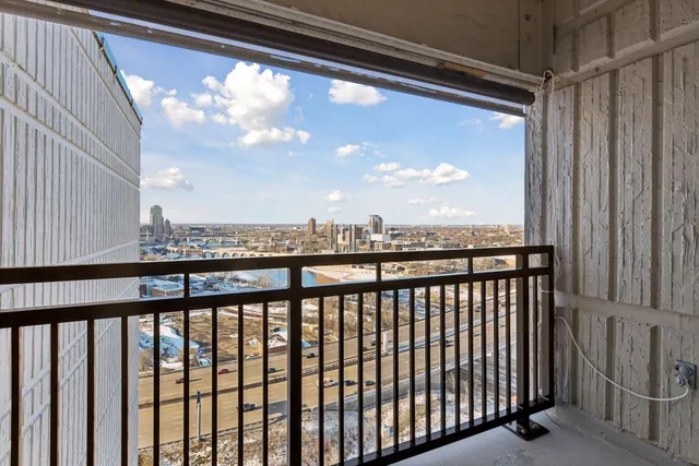 $210,000 | 1920 South 1st Street, Unit 2306, Minneapolis, MN 55454