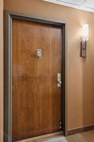 $210,000 | 1920 South 1st Street, Unit 2306, Minneapolis, MN 55454