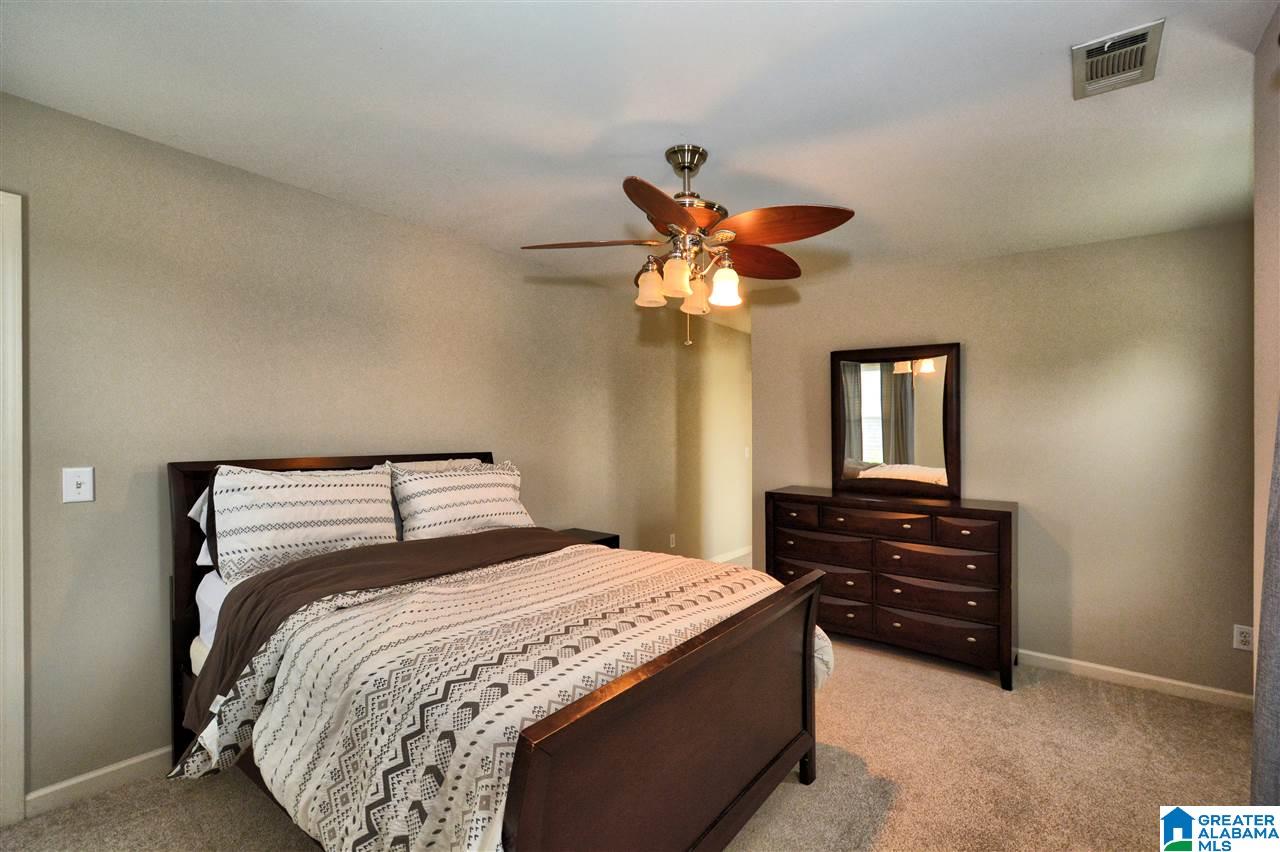 473 Daventry Circle Calera, AL 35040 - Photo 17 of 33