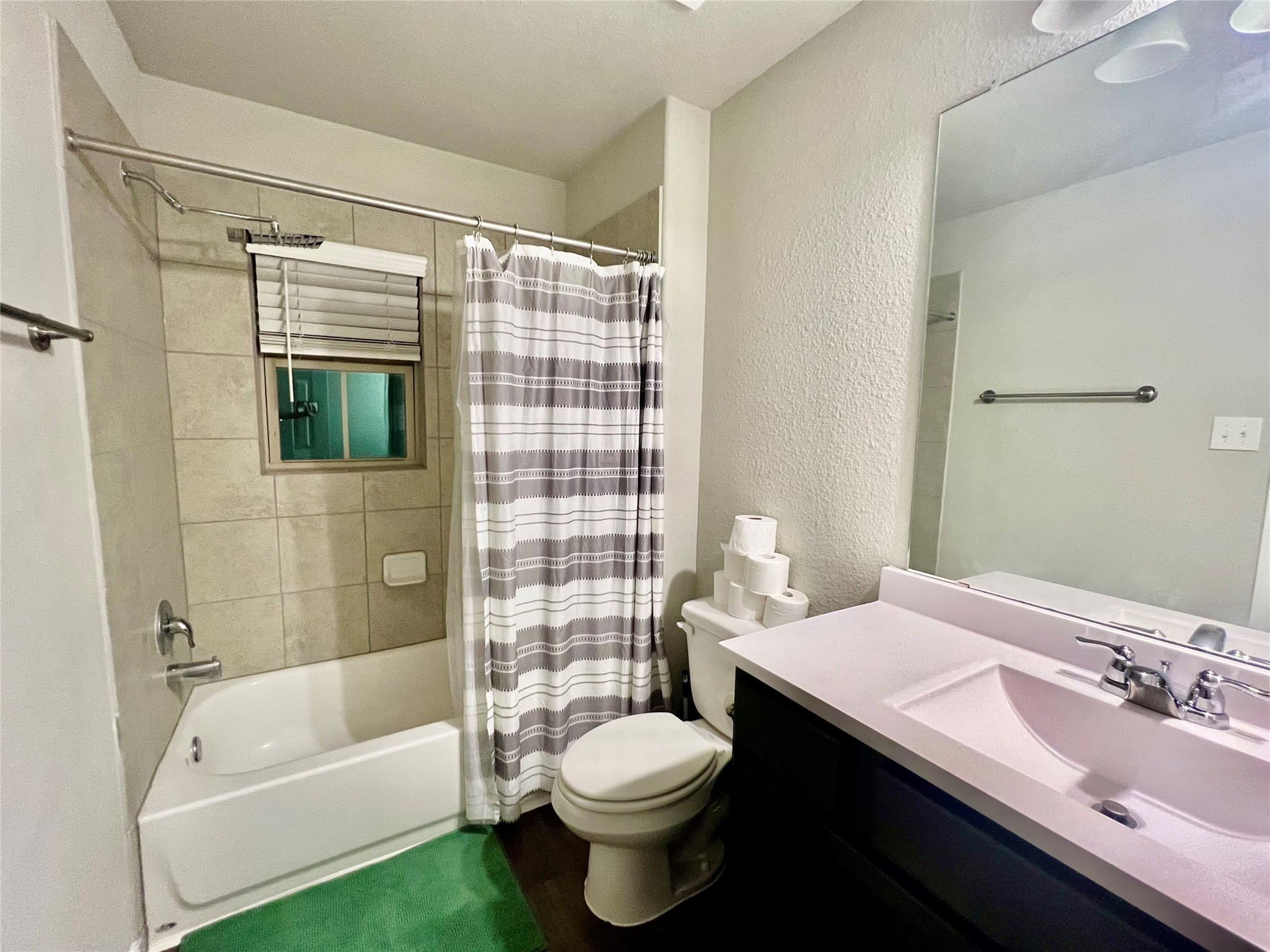 10036 Gold Finch Run Magnolia, TX 77354 - Photo 14 of 17 Full bathroom upstairs.