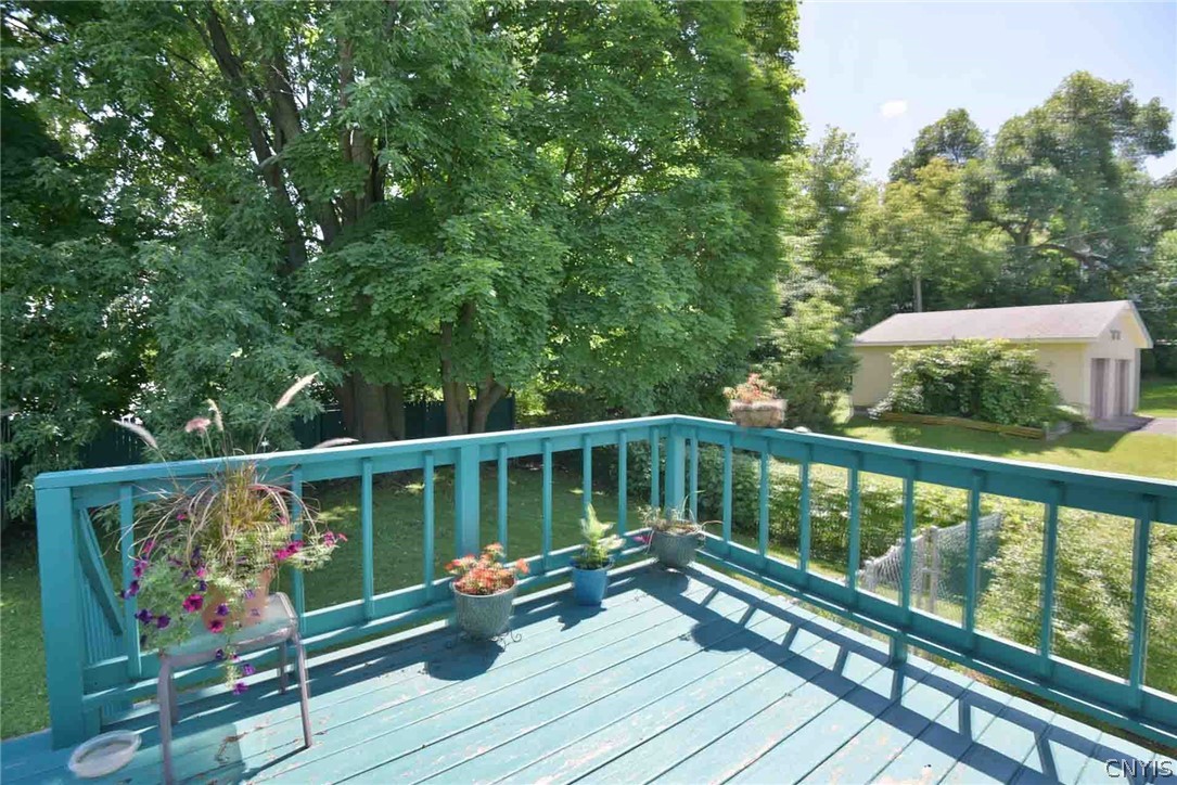 6 Wilbur Road New Hartford, NY 13413 - Photo 23 of 35