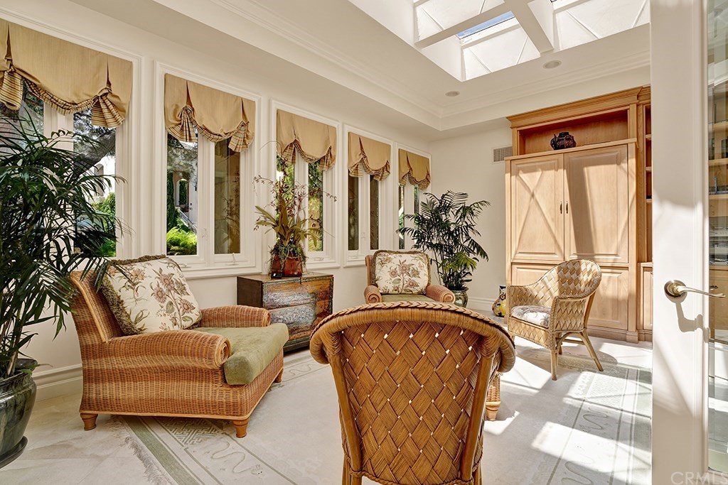 34 Smithcliffs Road Laguna Beach, CA 92651 - Photo 33 of 69 a living room with furniture and a large window