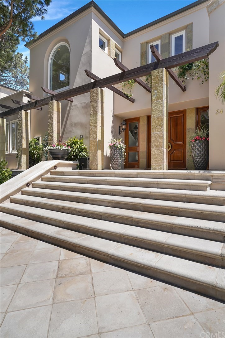34 Smithcliffs Road Laguna Beach, CA 92651 - Photo 9 of 69 Gorgeous Grand Entry, with superb double Wood Doors.