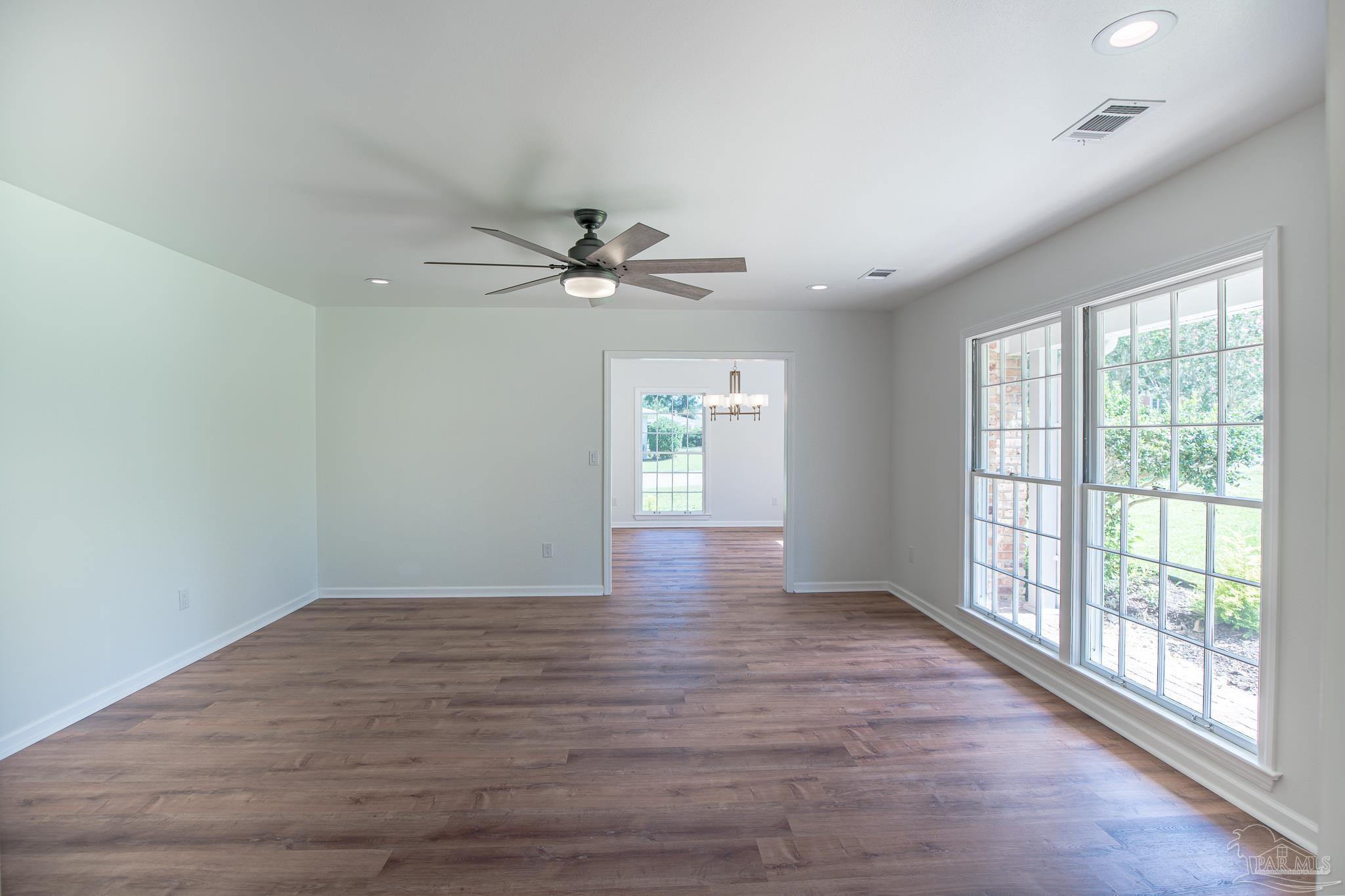 4095 Aiken Road Pensacola, FL 32503 - Photo 22 of 48 Gallery Image 22