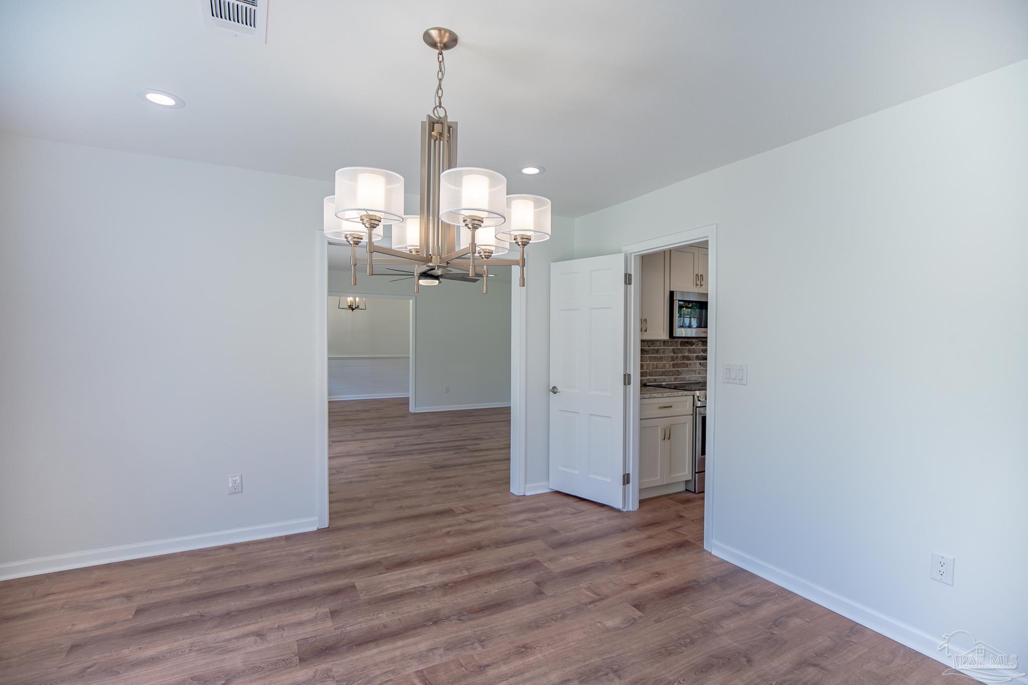 4095 Aiken Road Pensacola, FL 32503 - Photo 24 of 48 Gallery Image 24