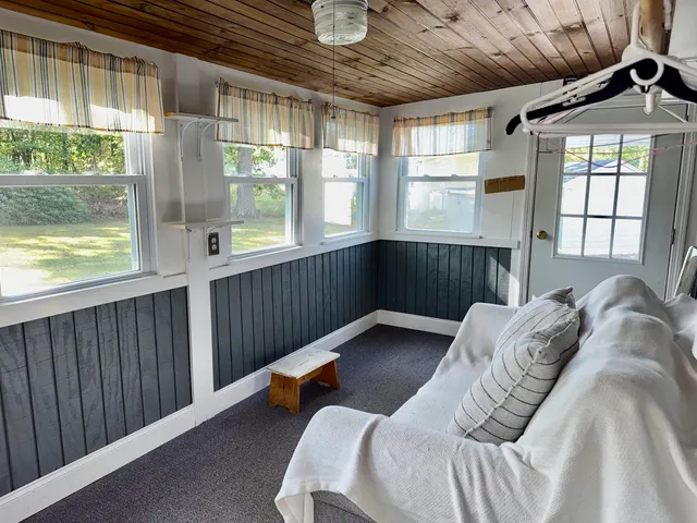 $325,000 | 56 Nelson Street, Salem, NH 03079