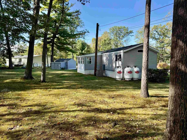 $325,000 | 56 Nelson Street, Salem, NH 03079