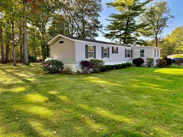 $325,000 | 56 Nelson Street, Salem, NH 03079