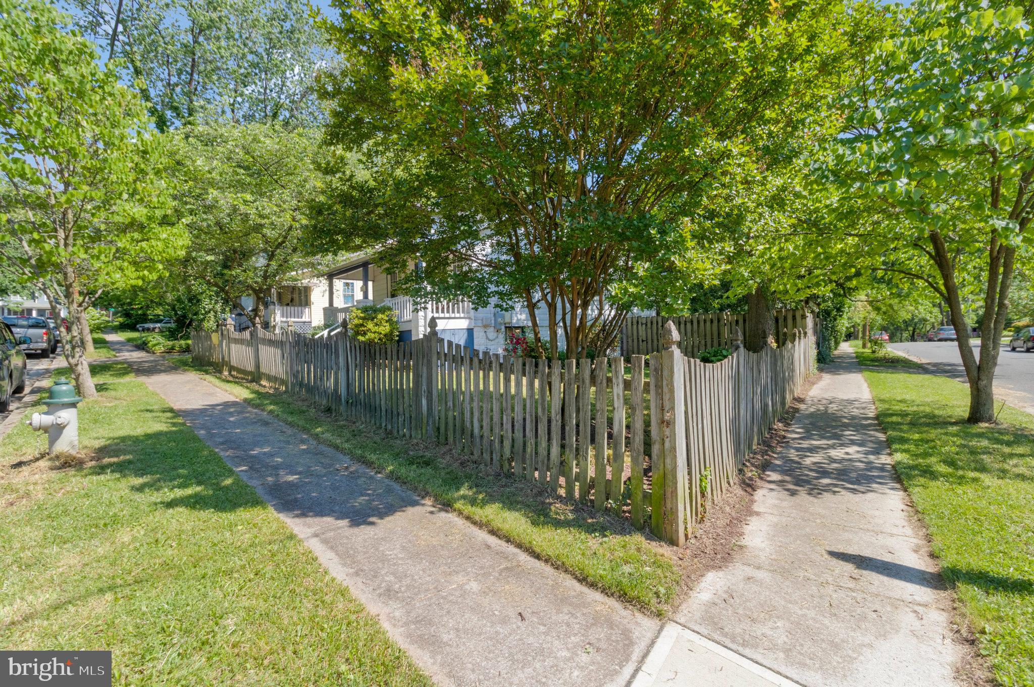 4101 Madison Street Hyattsville, MD 20781 - Photo 27 of 28 Livable, walkable community!