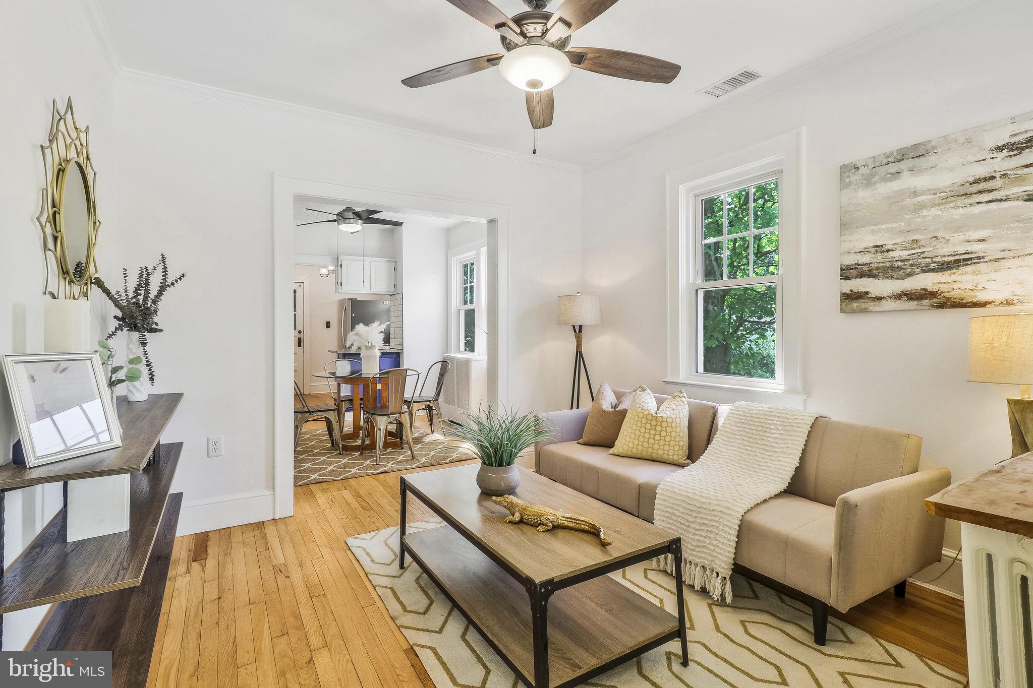 4101 Madison Street Hyattsville, MD 20781 - Photo 4 of 28 Bright Living Room.
