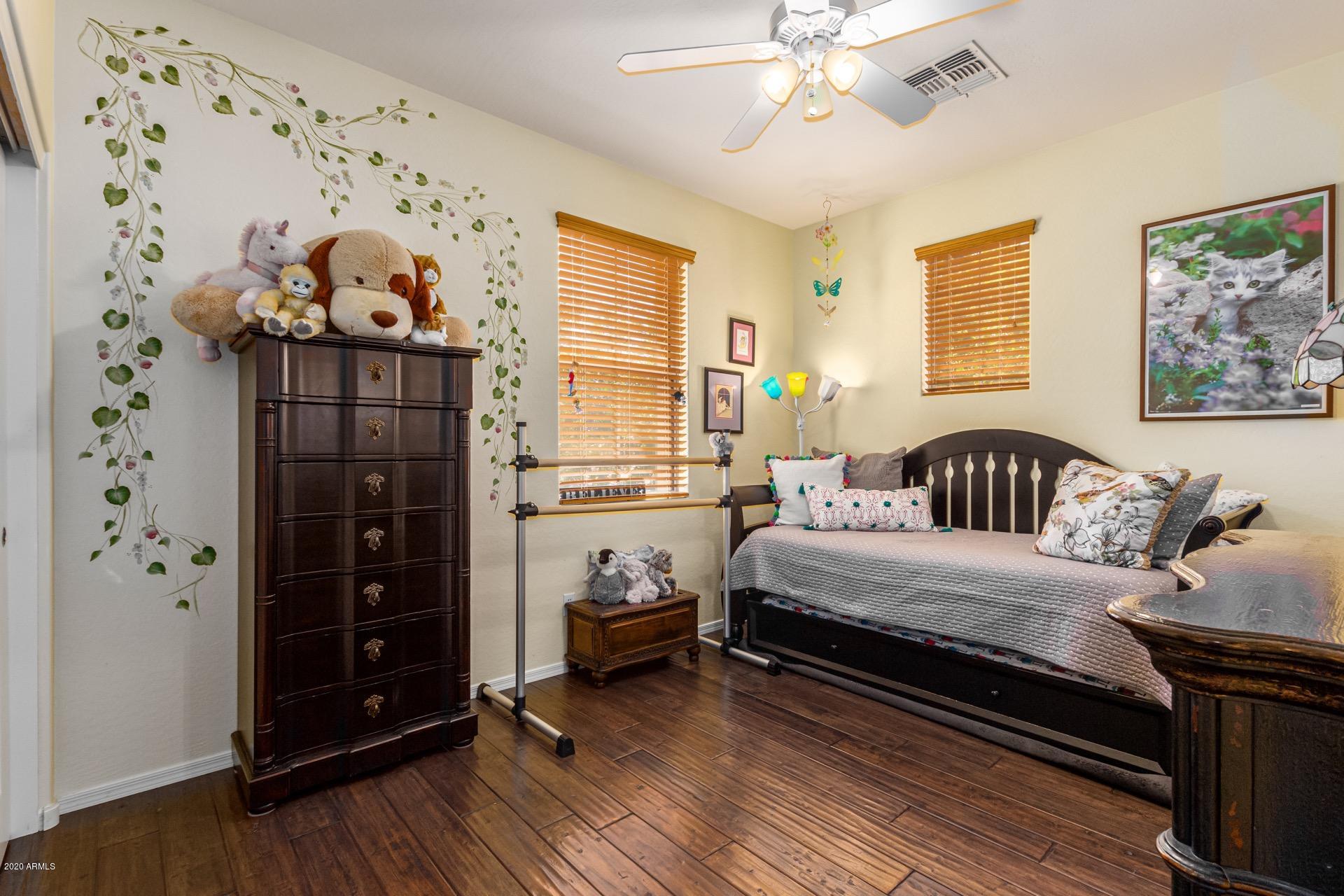 989 East Ranch Road Gilbert, AZ 85296 - Photo 17 of 25 Bedroom 2