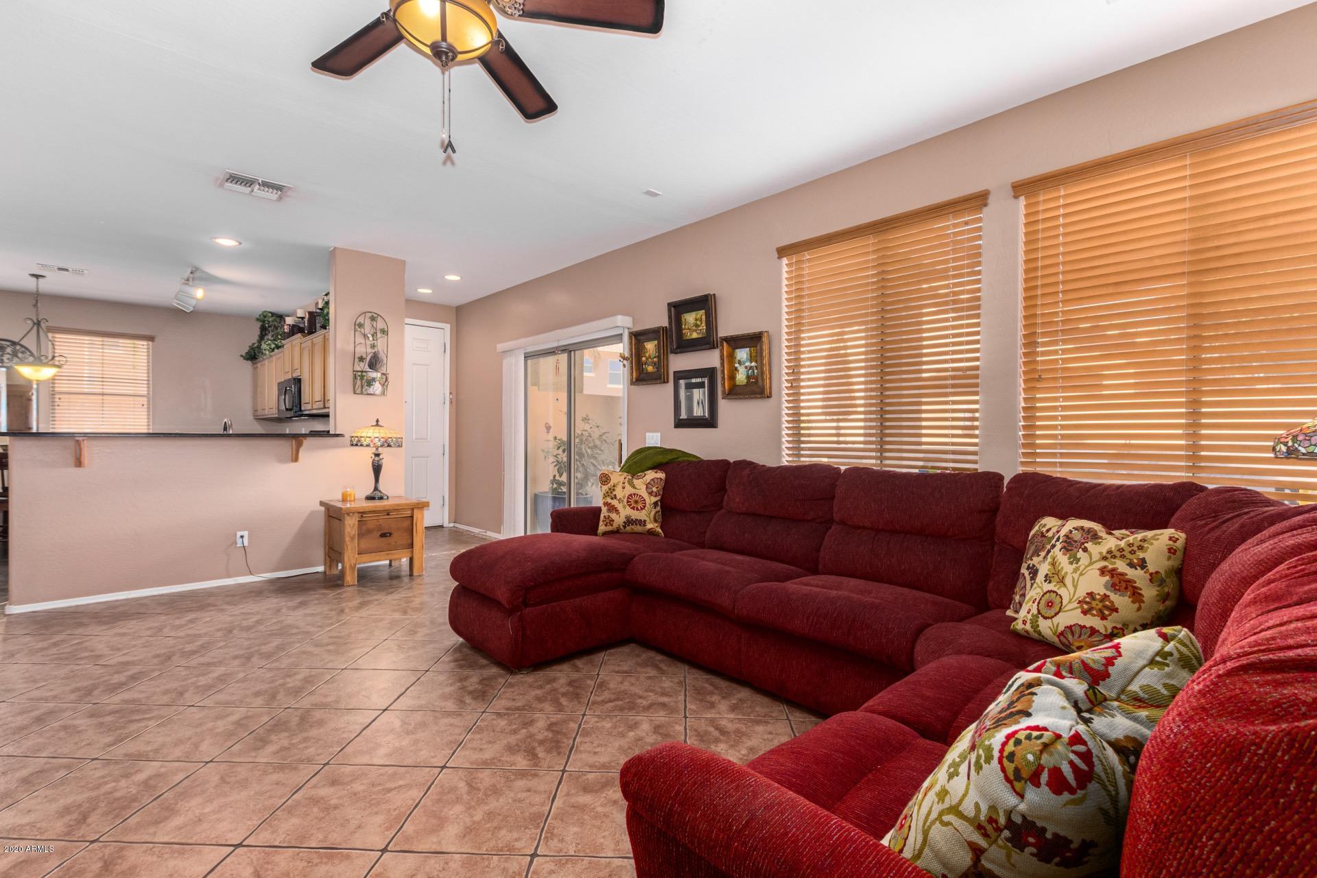 989 East Ranch Road Gilbert, AZ 85296 - Photo 7 of 25 Ranch 8