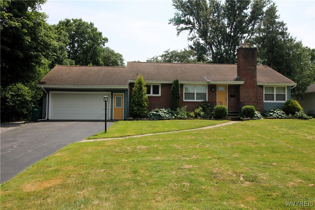 8709 Nottingham Terrace Clarence, NY 14221 - Photo 2 of 33