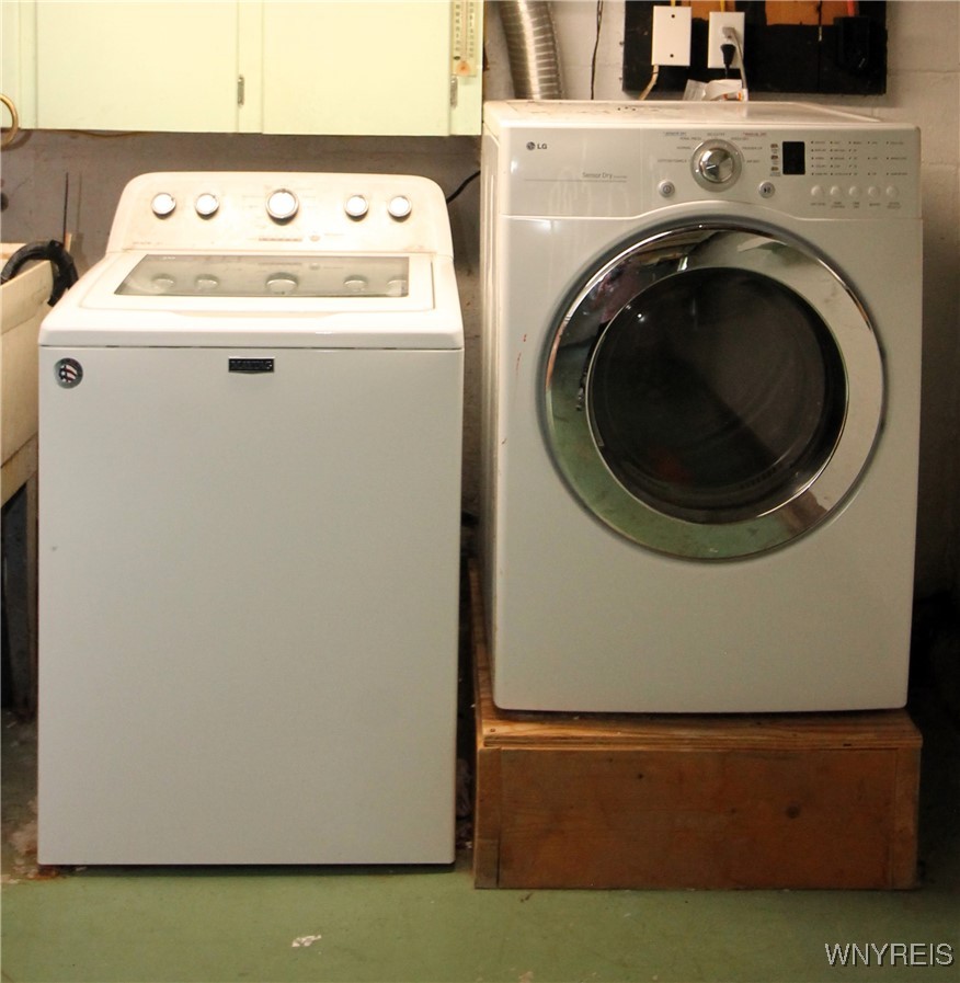 8709 Nottingham Terrace Clarence, NY 14221 - Photo 33 of 33