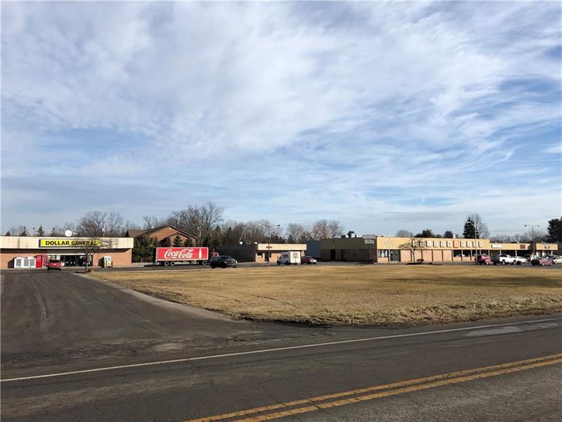841 Sharon New Castle Road Farrell, PA 16121 - Photo 6 of 12 Level Lot with good drainage