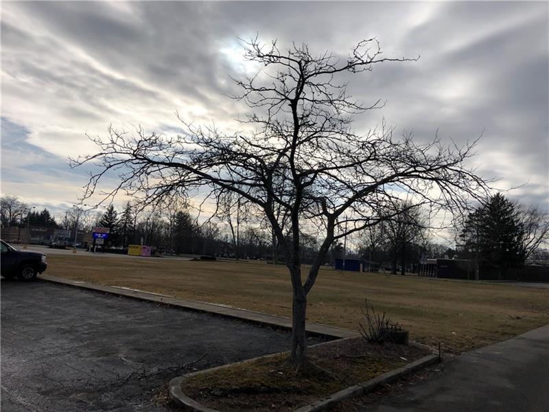 841 Sharon New Castle Road Farrell, PA 16121 - Photo 10 of 12