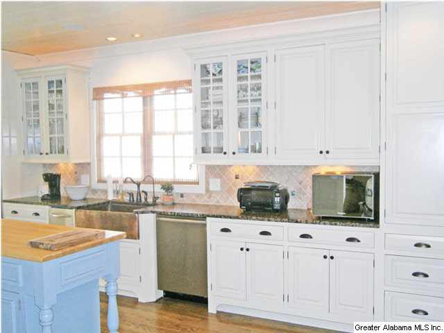 2516 Heathermoor Road Birmingham, AL 35223 - Photo 6 of 32