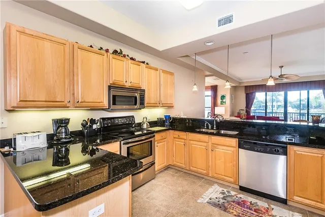 $4,500 | 3334 Purple Martin Drive, Unit 211, Punta Gorda, FL 33950