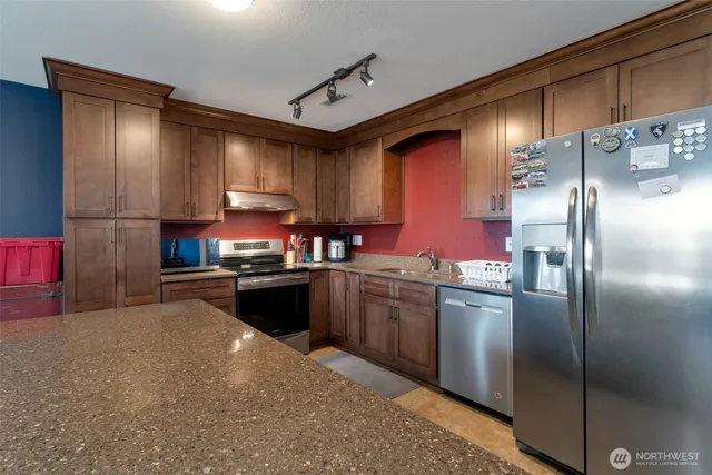 $346,750 | 651 Southeast Bayshore Drive, Unit B304, Oak Harbor, WA 98277