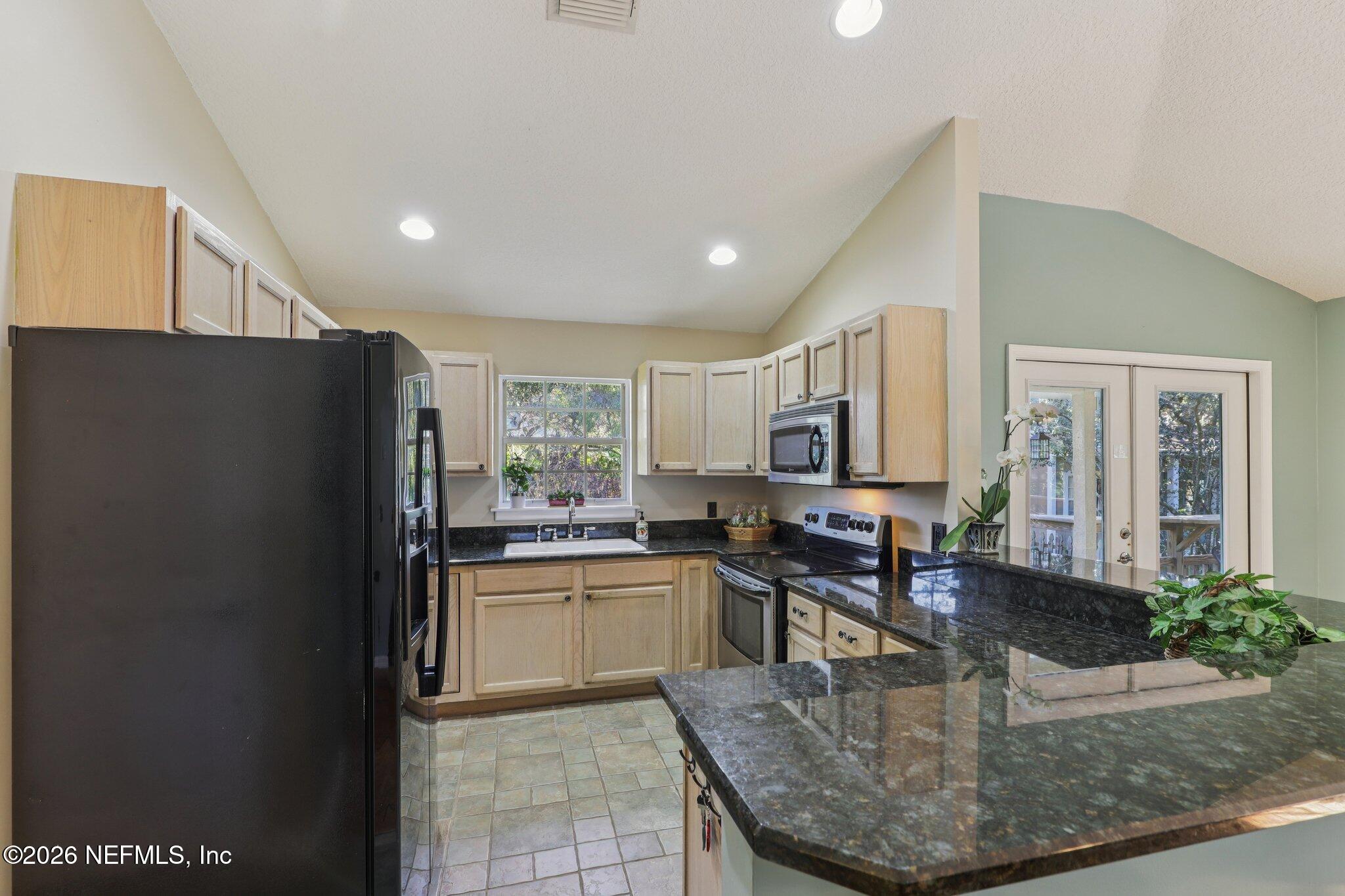 303 Fourteenth Street St. Augustine, FL 32084 - Photo 14 of 45 15-web-or-mls-14th St-S1002-015
