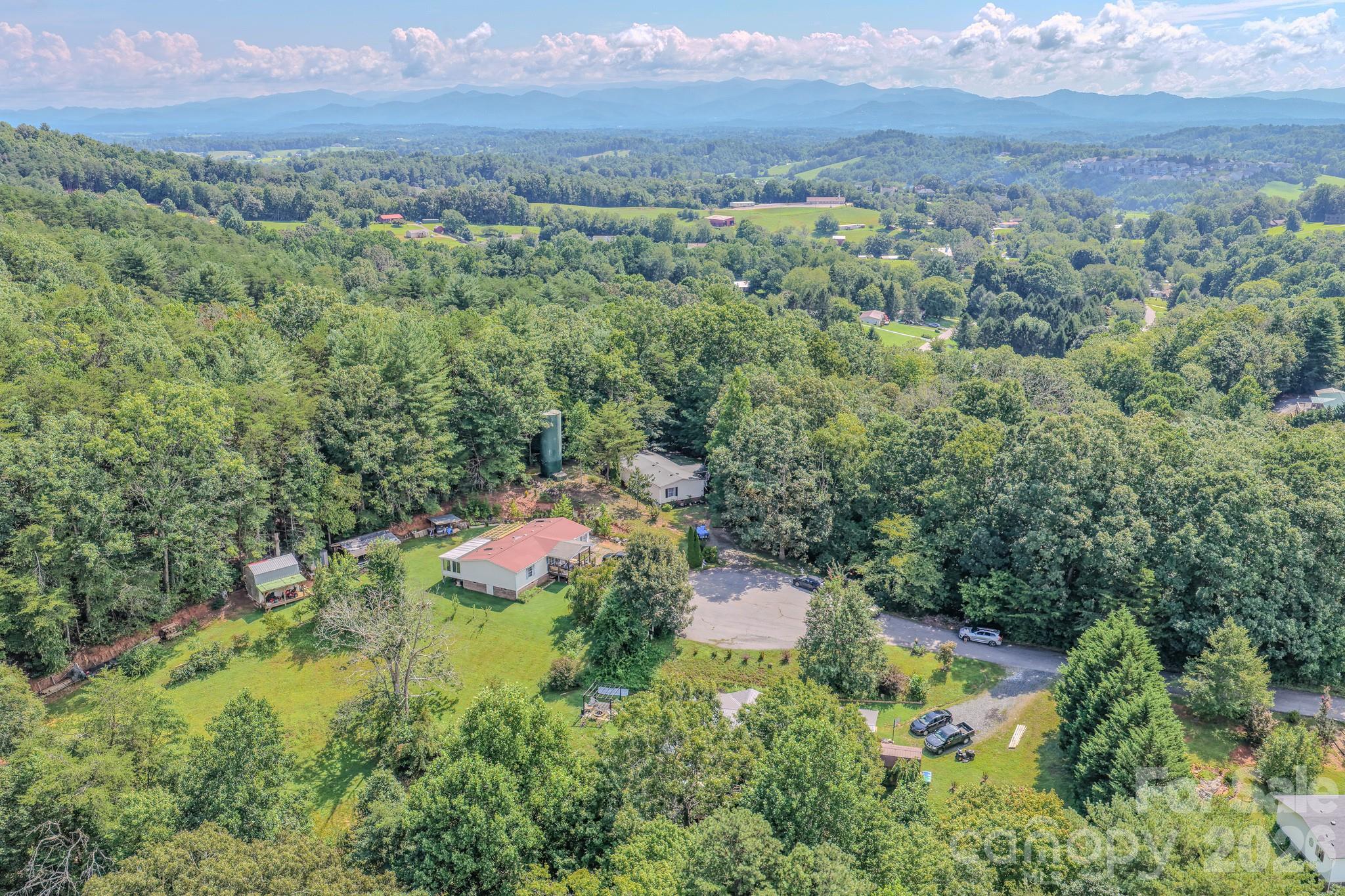 97 Misty Ridge Lane Leicester, NC 28748 - Photo 44 of 48 Gallery Image 44