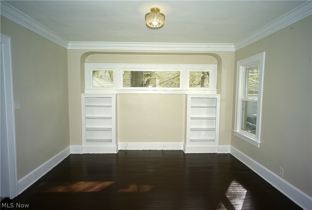 916 Dresden Road Cleveland Heights, OH 44112 - Photo 8 of 19 Gallery Image 8
